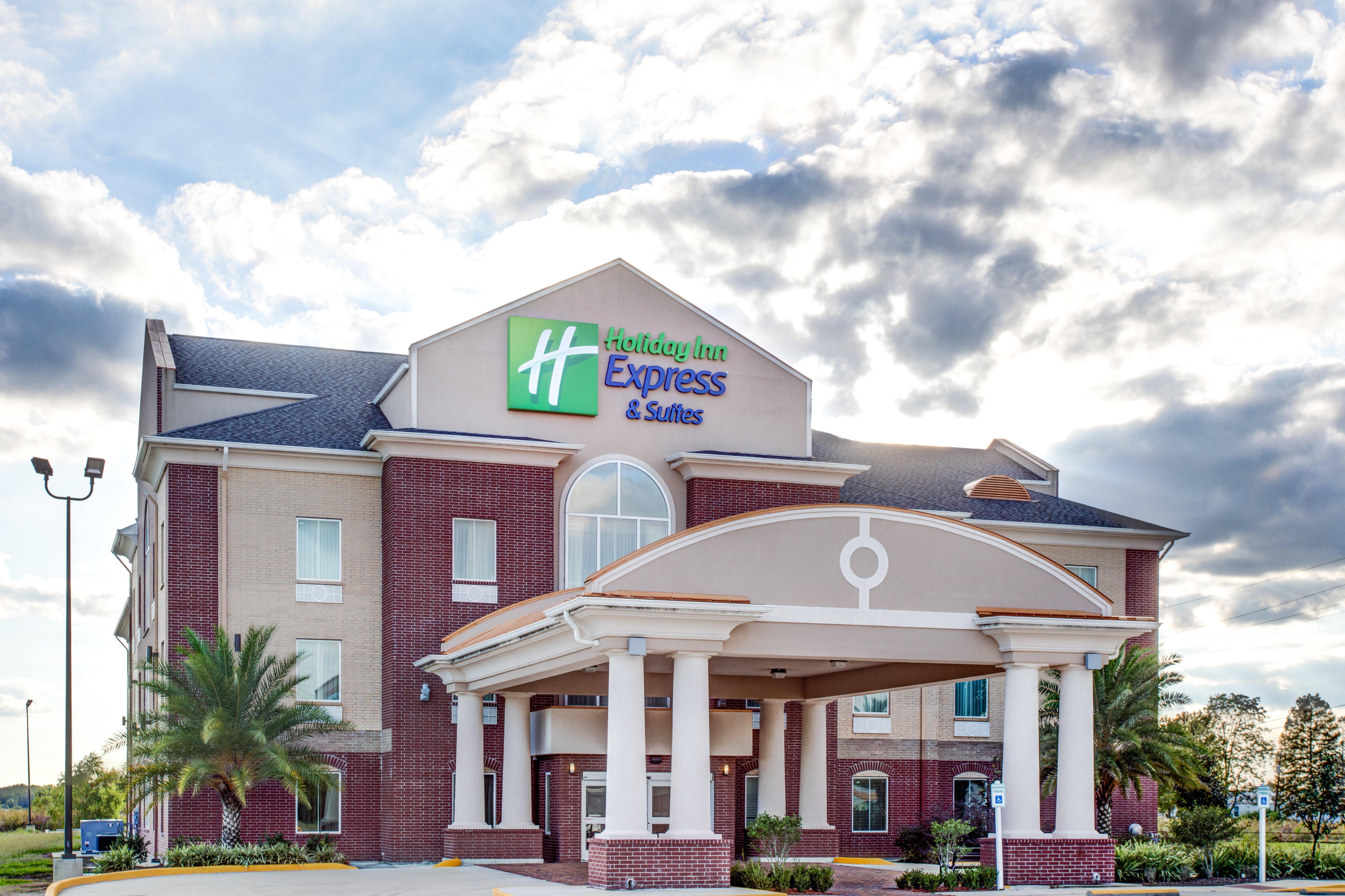 Holiday Inn Express & Suites Raceland - Highway 90, An Ihg Hotel Exterior photo